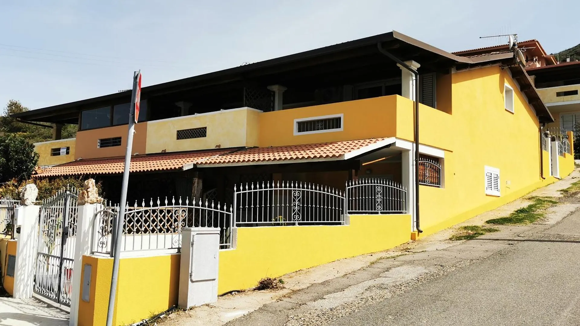Appartamento La Casa Di Angelo Tresnuraghes Italia