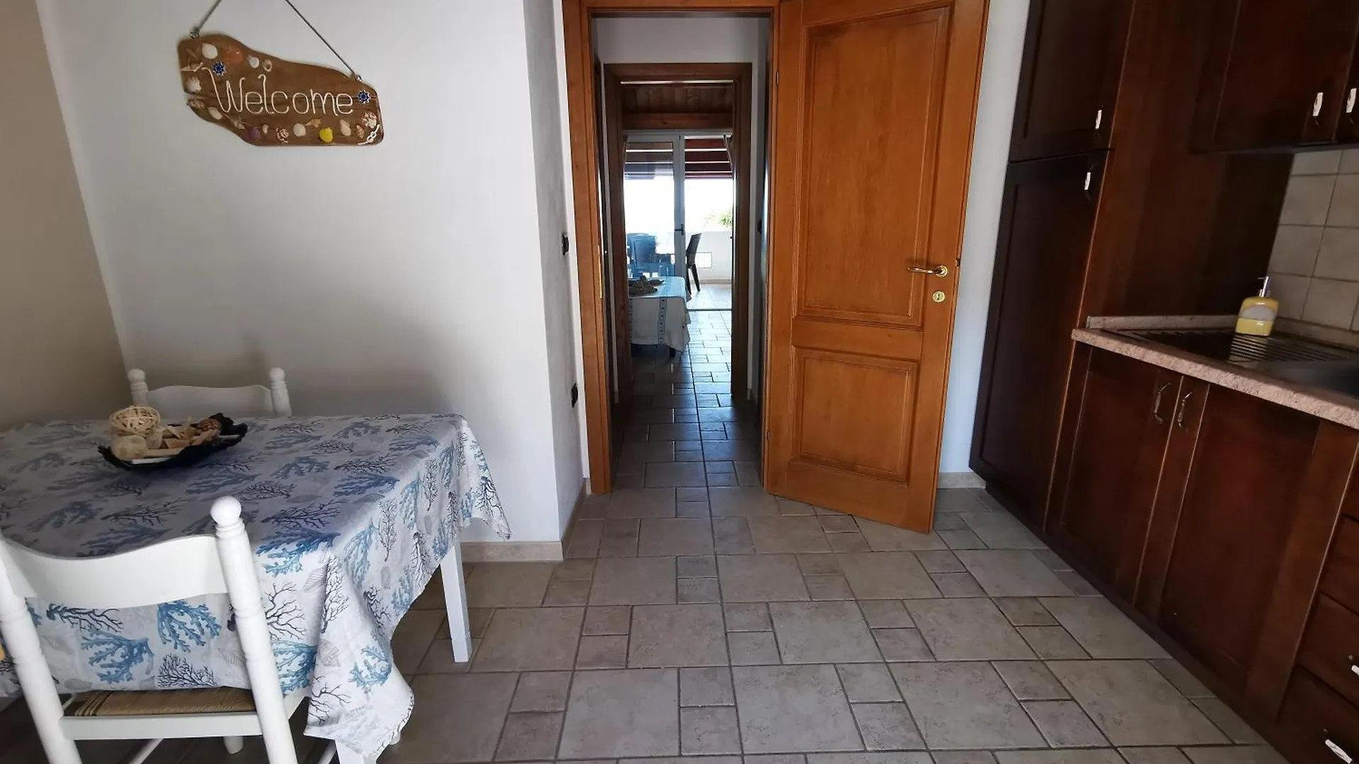 Appartamento La Casa Di Angelo Tresnuraghes 0*,